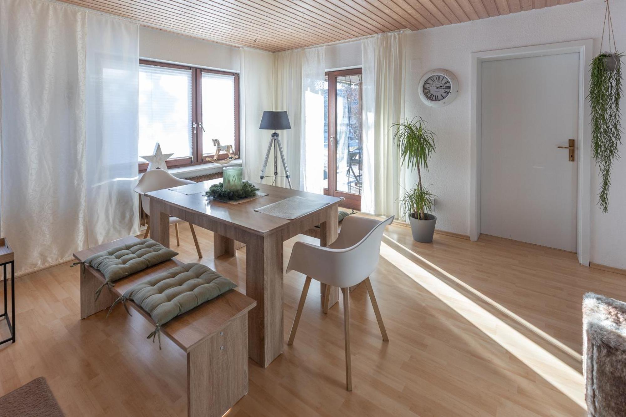 Апартаменти Elw, Sep. Eingang, Ueberdachte Terrasse, Naehe Backnang Althutte Екстер'єр фото